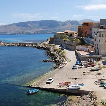 Nunziatella Badia *