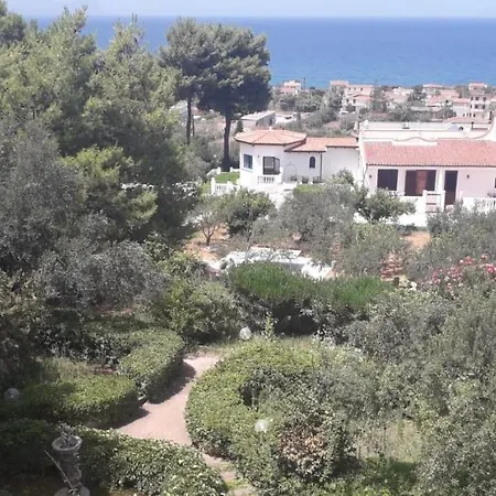 Nunziatella Badia Holiday home
