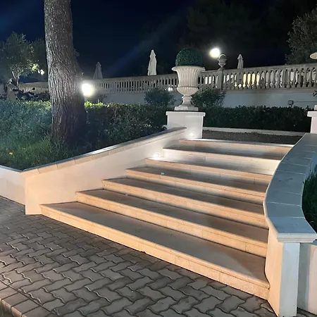 Nunziatella Badia Holiday home *