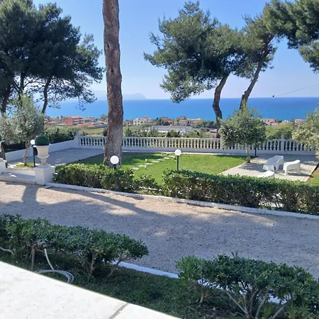 Nunziatella Badia Holiday home
